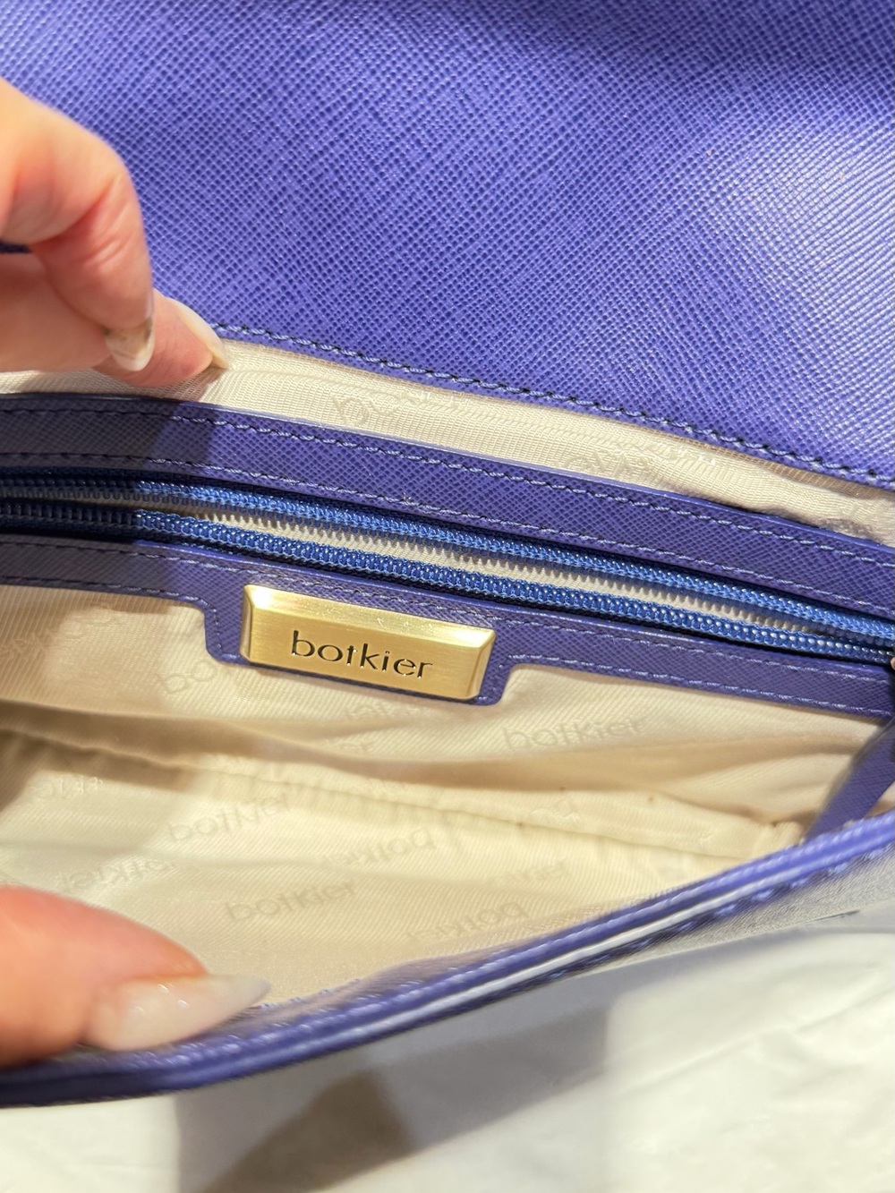 Botkier Purple Blue Clutch with Cream & Mint Trim and Silver Chain - Picture 4 of 5
